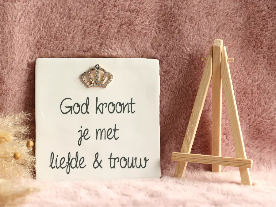 Tegeltje God kroont je met diamant kroon