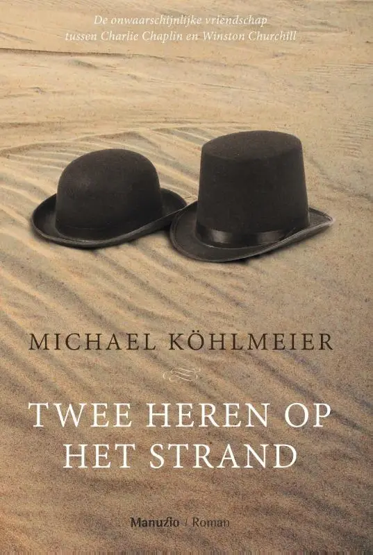TWEE HEREN OP HET STRAND