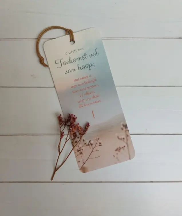 TOEKOMST VOL VAN HOOP